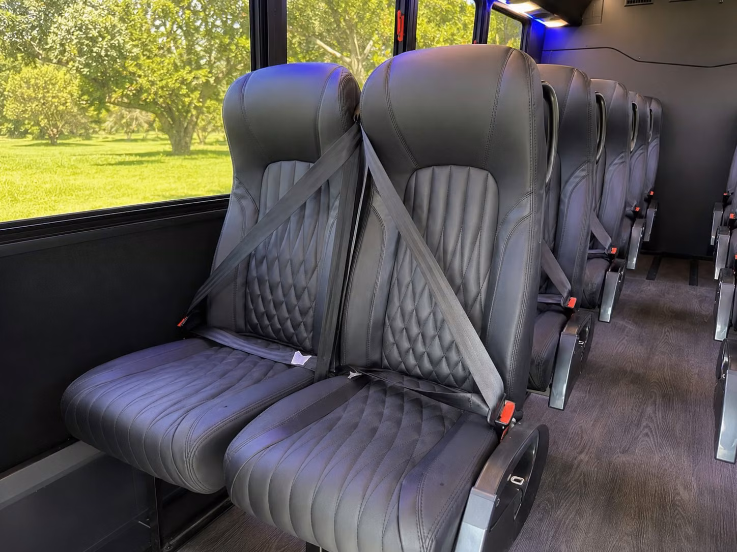minibus rentals for smaller queens prom groups that still want a premium ride